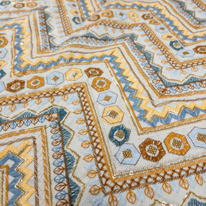 India | ethnic sequin embroidered fabric 民族珠片刺繡布