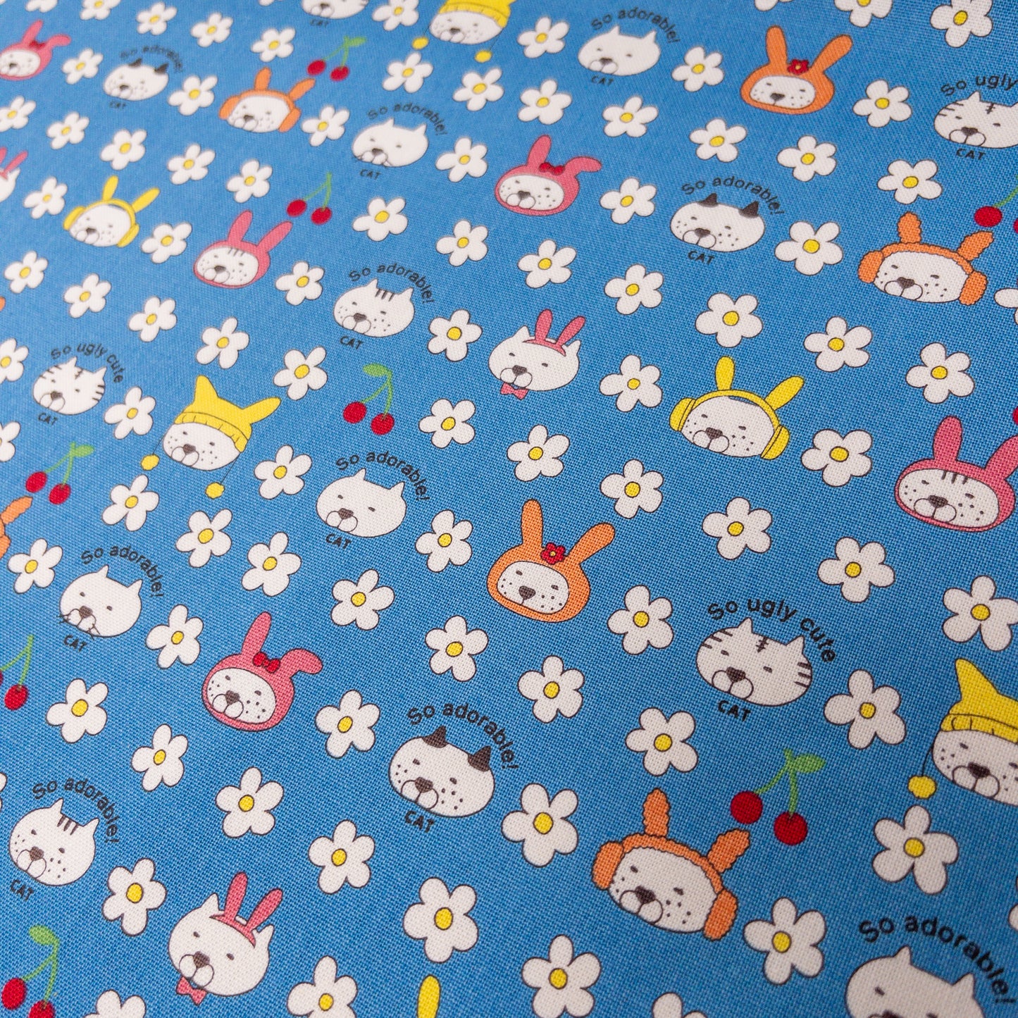 Kobayashi | floral cats with hat花和帶帽貓貓 | cotton printed canvas 純棉