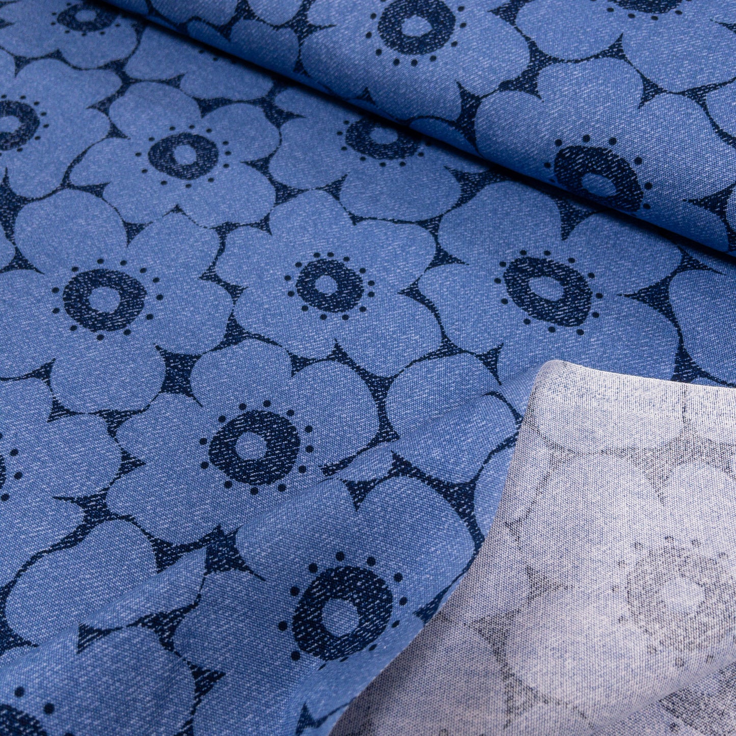 Japan | Crayon-style flowers 蠟筆風格北歐花 | cotton printed oxford 純棉