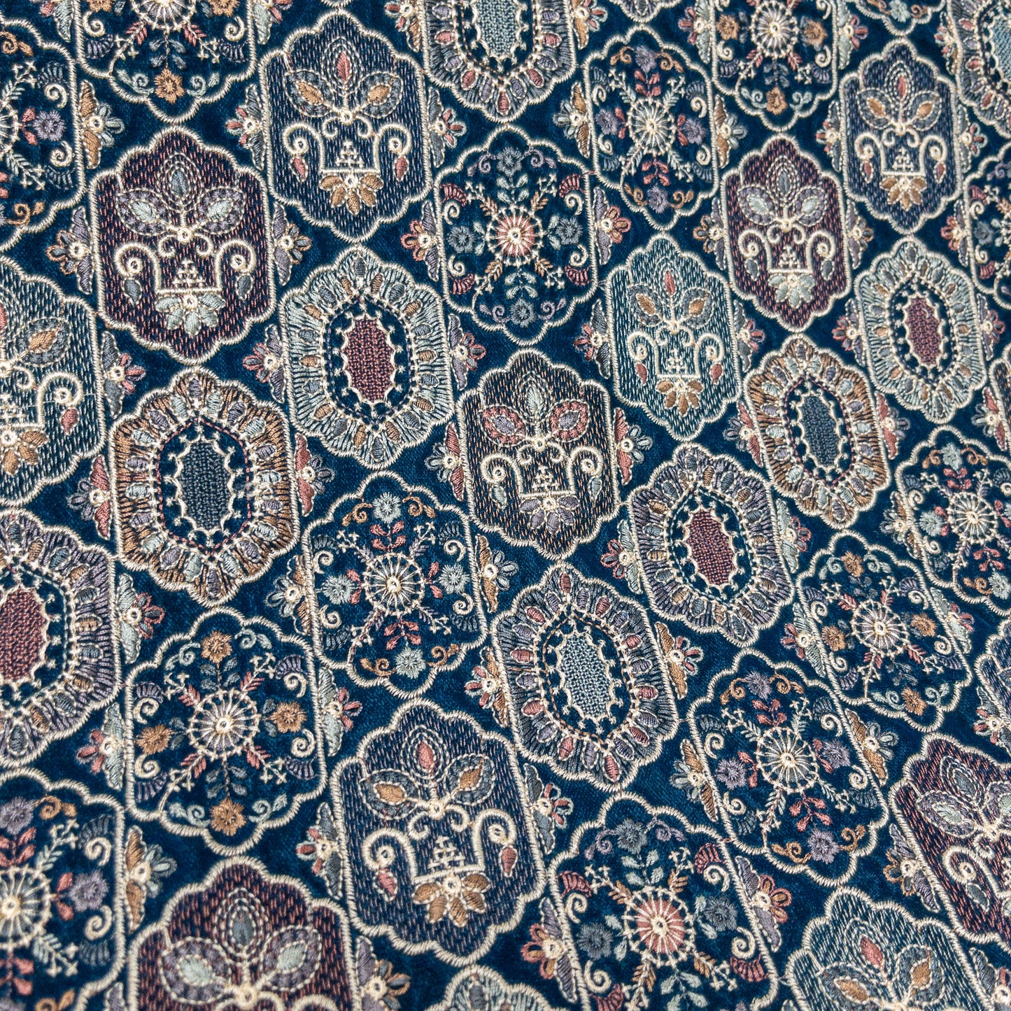 India | Peacock blue ethnic embroidery fabric 孔雀藍民族風絨毛面刺繡布