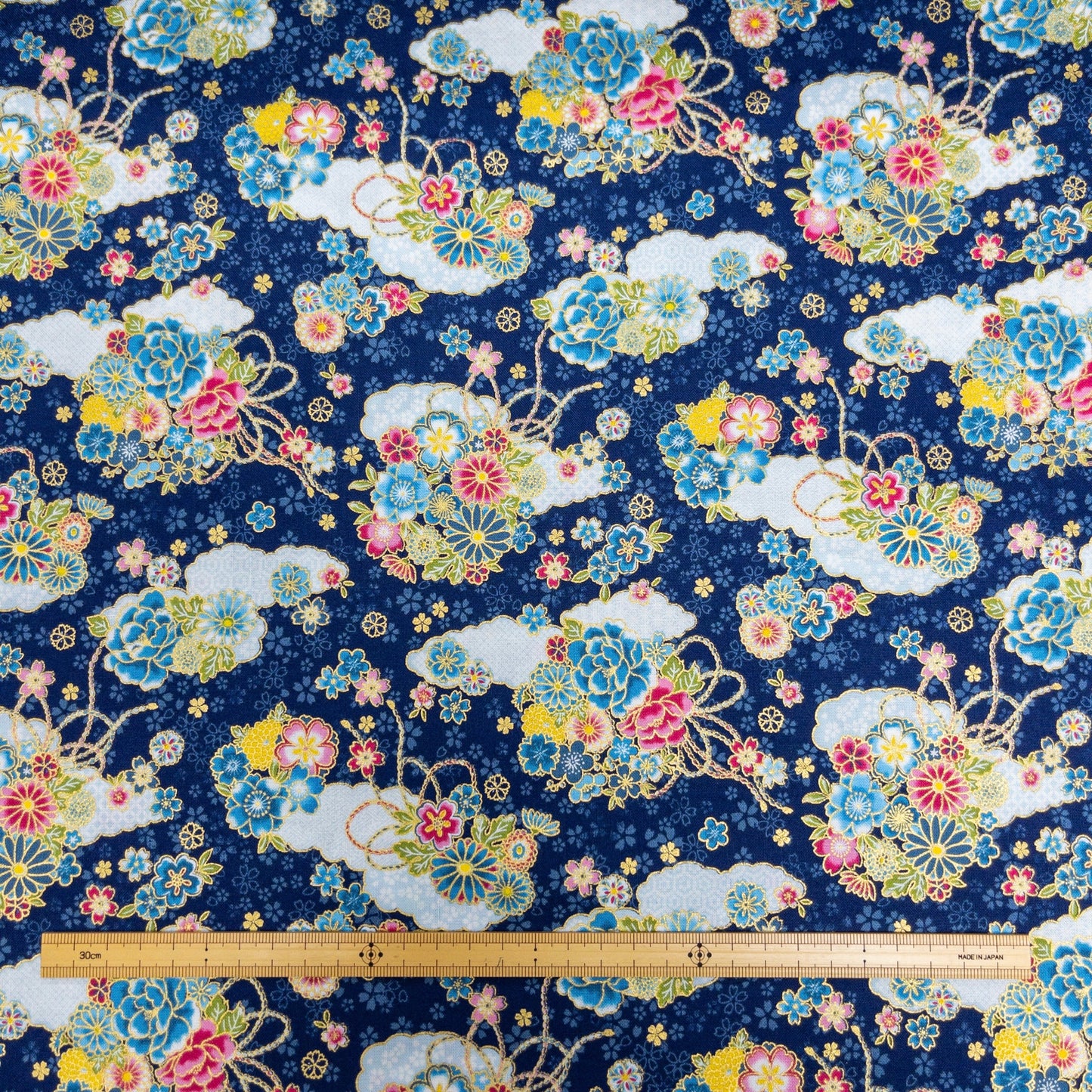 Japan | gilded Japanese clouds and flowers 燙金和風雲海花 | cotton printed sheeting