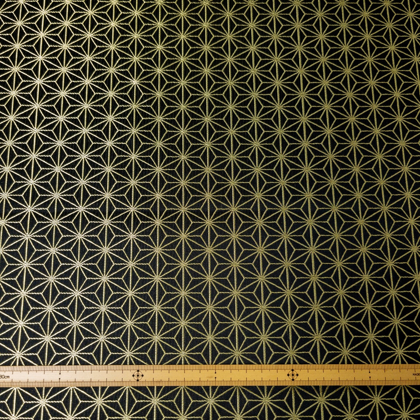 Japan | sparkling asanoha pattern 閃令令燙金線麻之葉 | brocade jacquard 錦緞