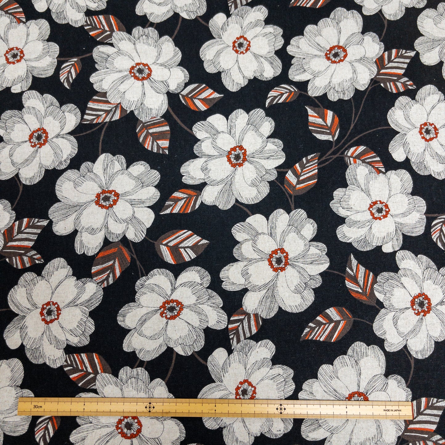 Japan | flowers 鋼筆線條大花 | cotton linen 棉麻
