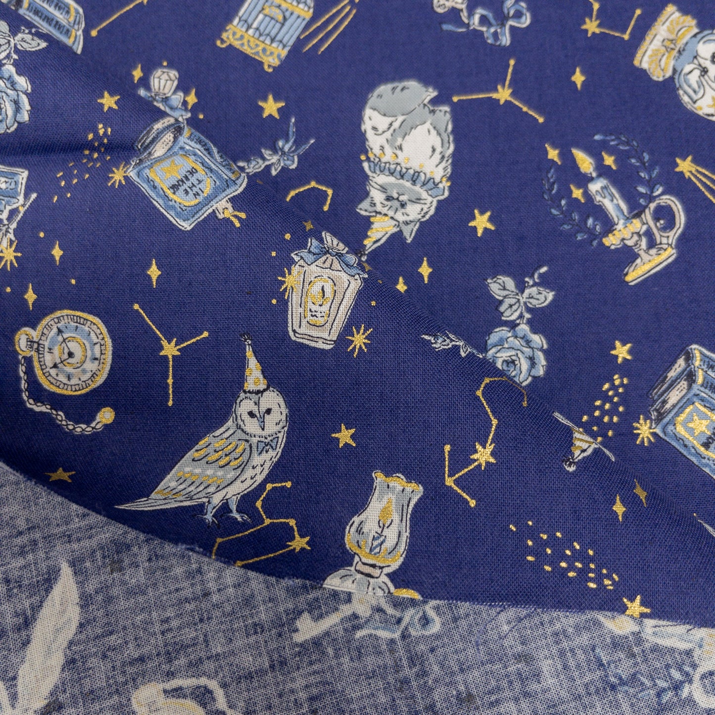 Japan | magic and animals 燙金魔法工具與動物 | cotton printed sheeting 純棉