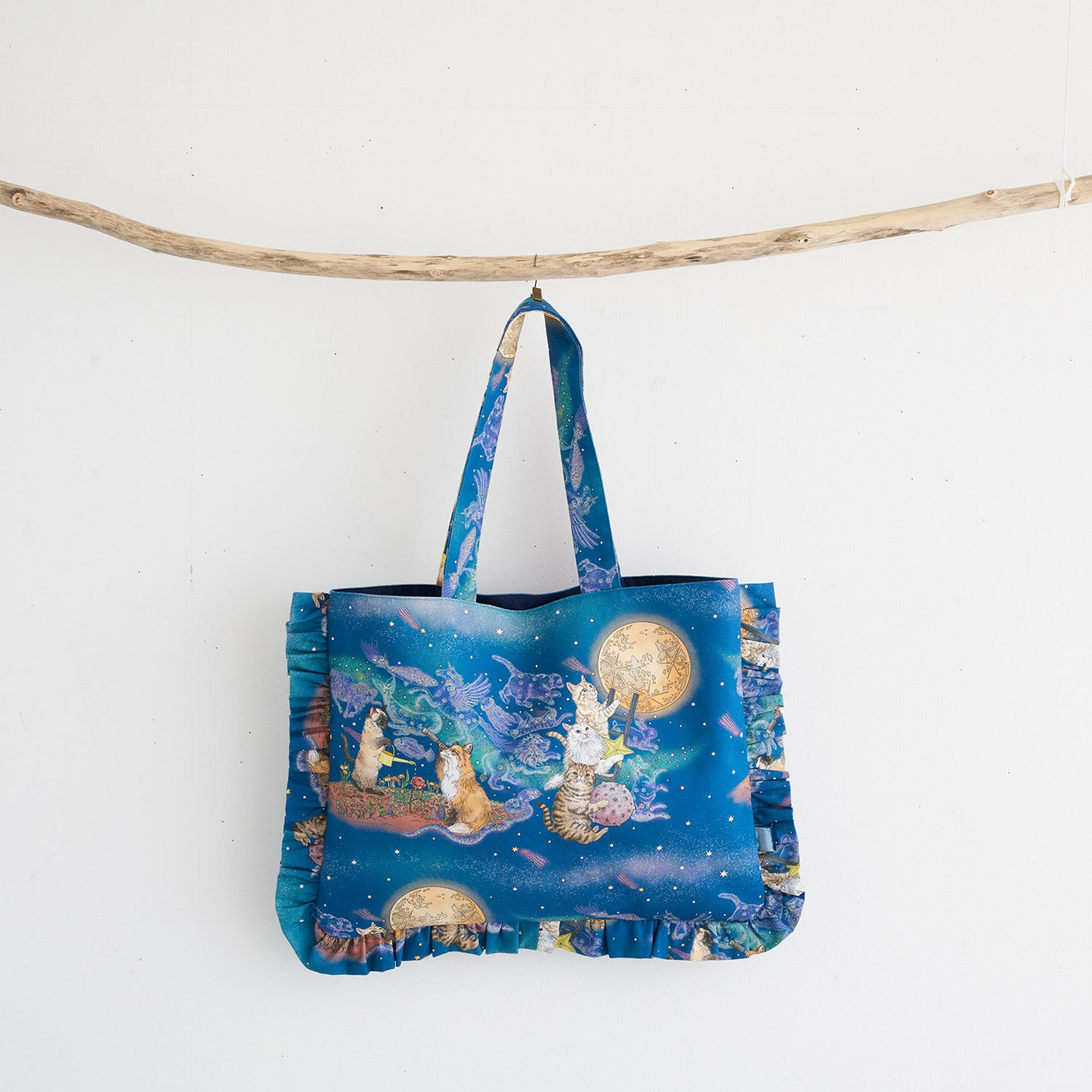 Japan | 365 cat. art Cats in the Moonlight 月光下的童話世界貓貓 | cotton printed sheeting 純棉