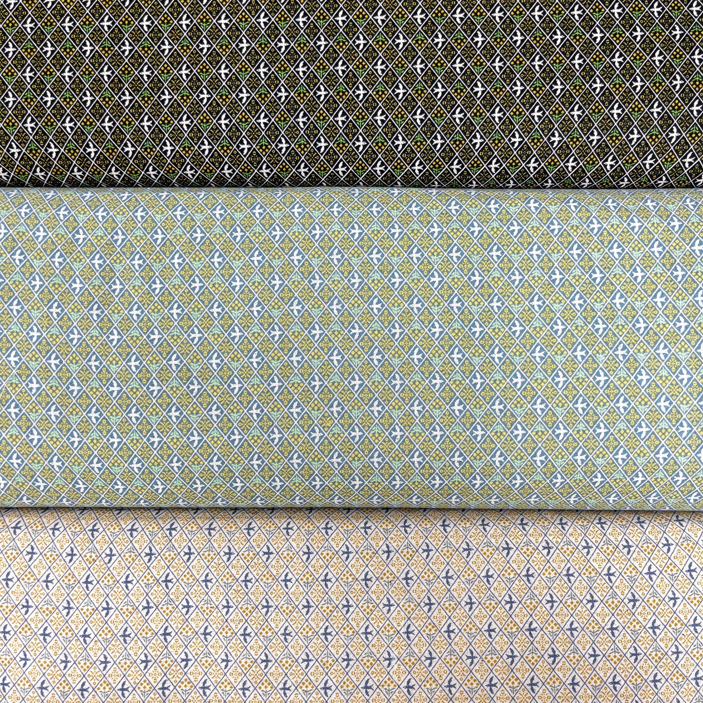 Japan | sashiko moyo 含羞草鳥 | cotton linen canvas 棉麻