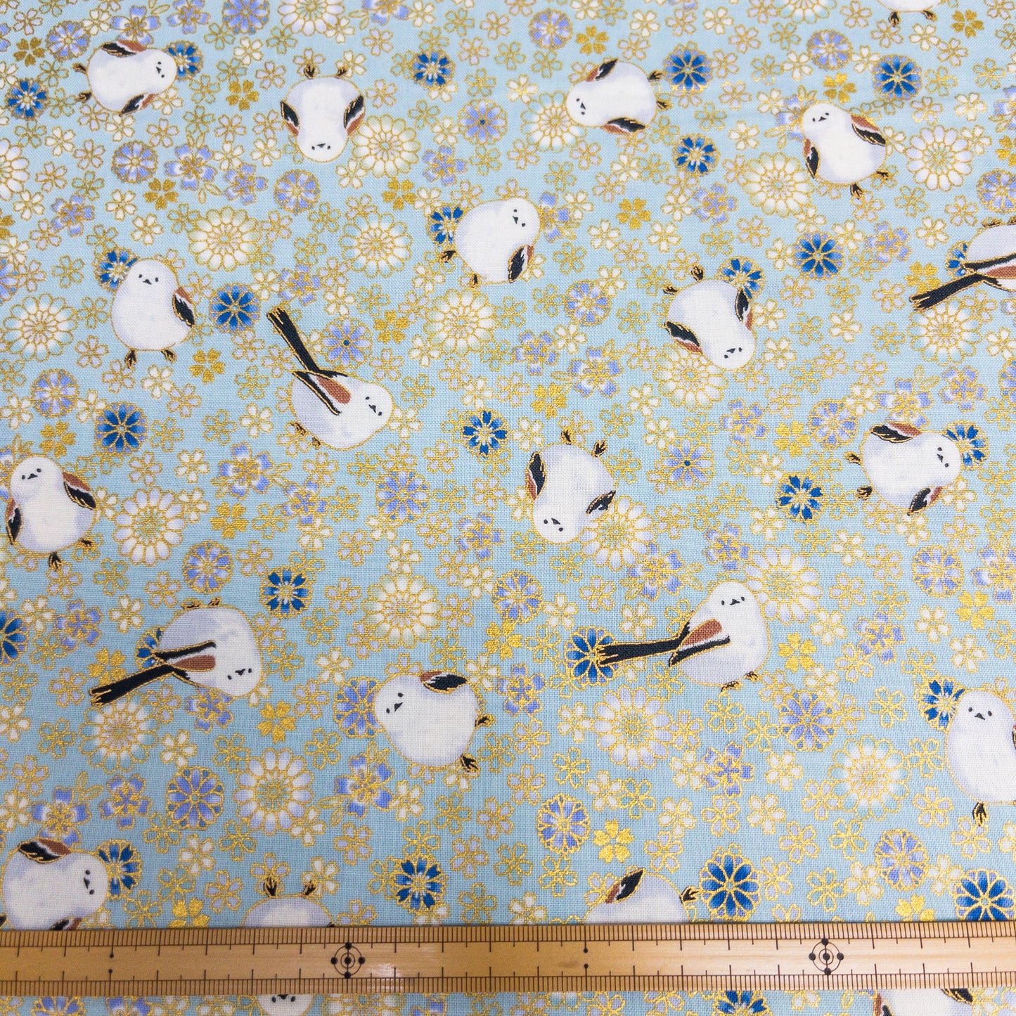 Quilt Gate | Foil-stamped long tailed tit 燙金雪之妖精 | cotton printed sheeting 純棉
