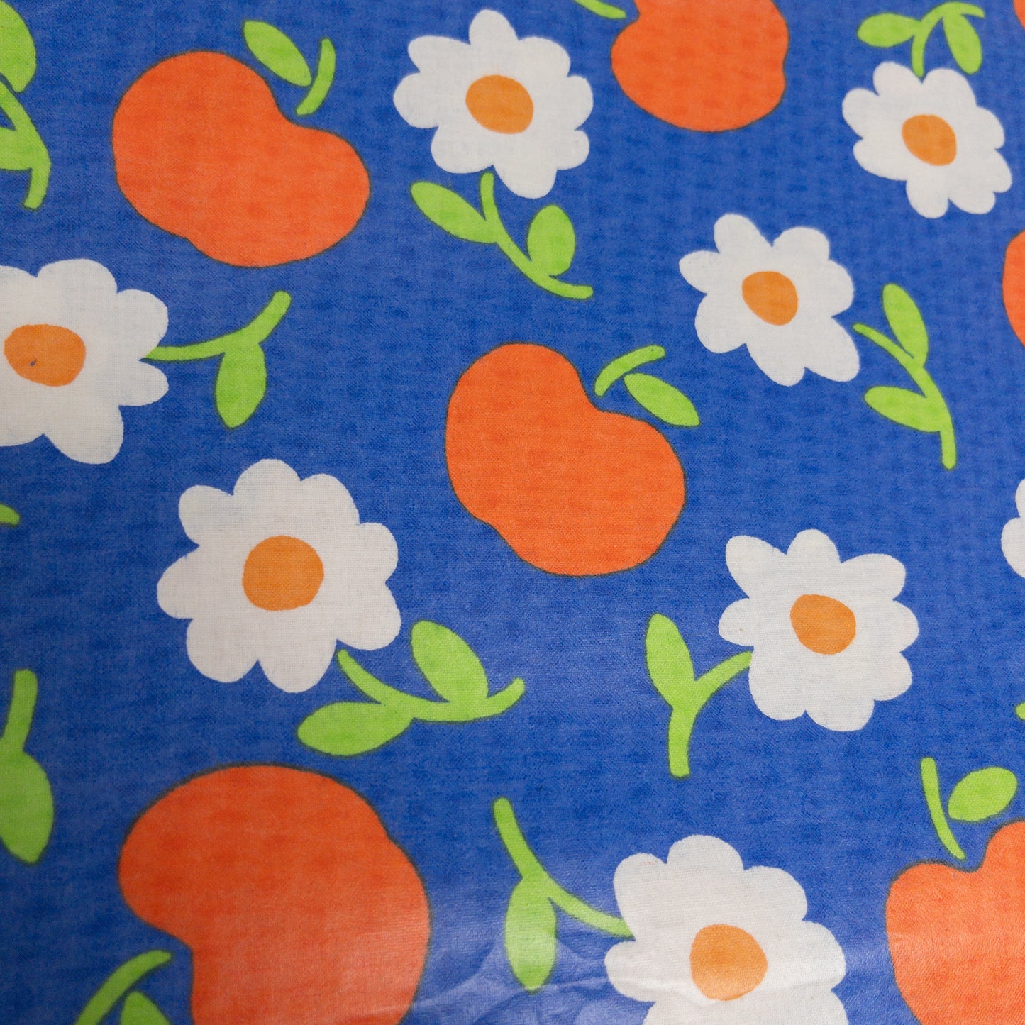 Korea | 蘋果小花 | TPU clothing waterproof fabric TPU薄膜防水