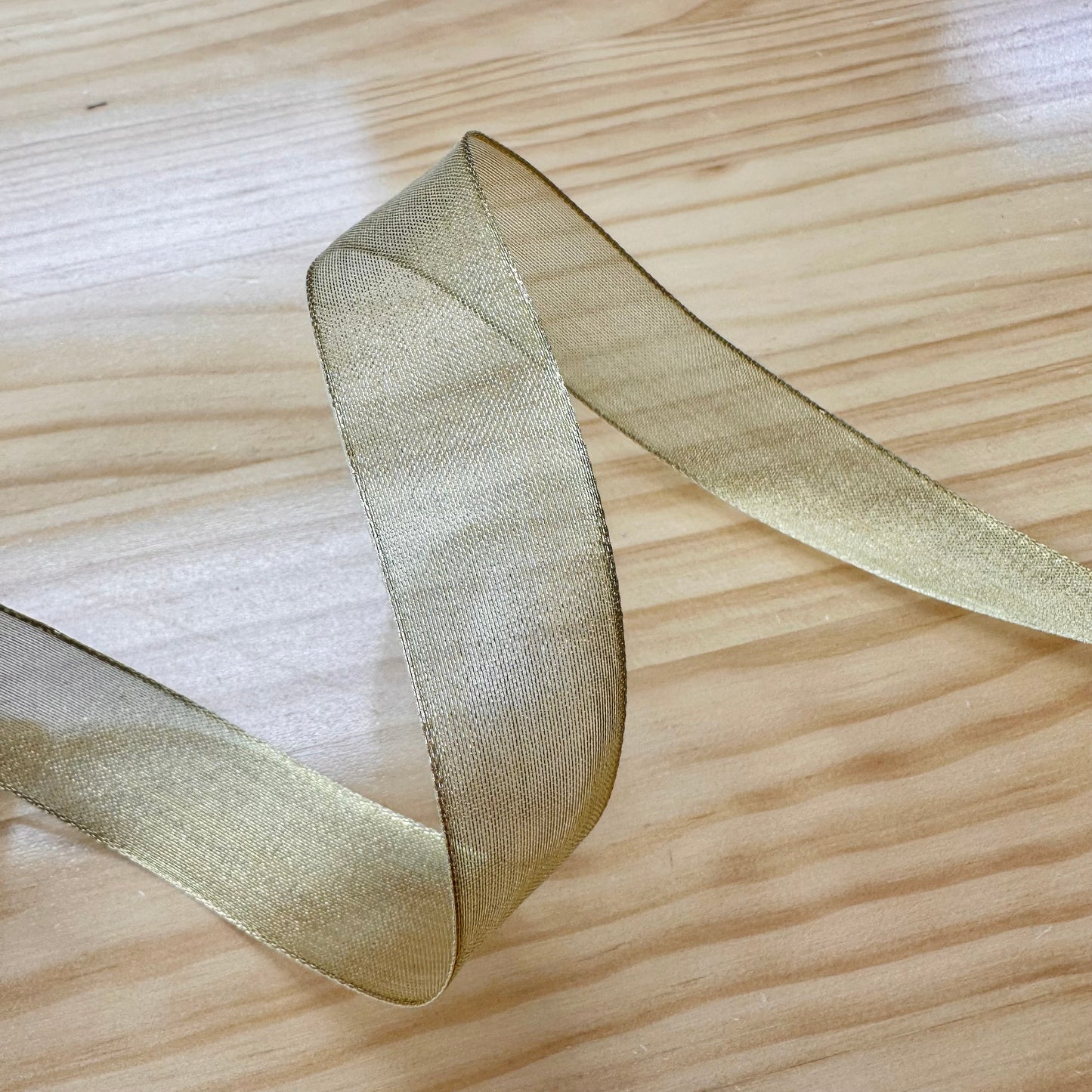 ribbon 絲帶 | gold silver wired mesh ribbon 金銀色網絲帶 25mm (可固定形狀)