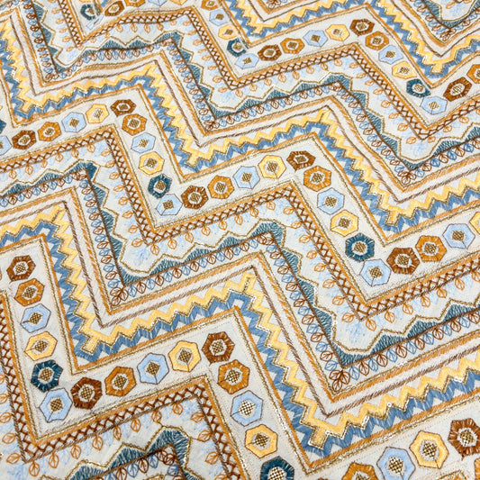 India | ethnic sequin embroidered fabric 民族珠片刺繡布