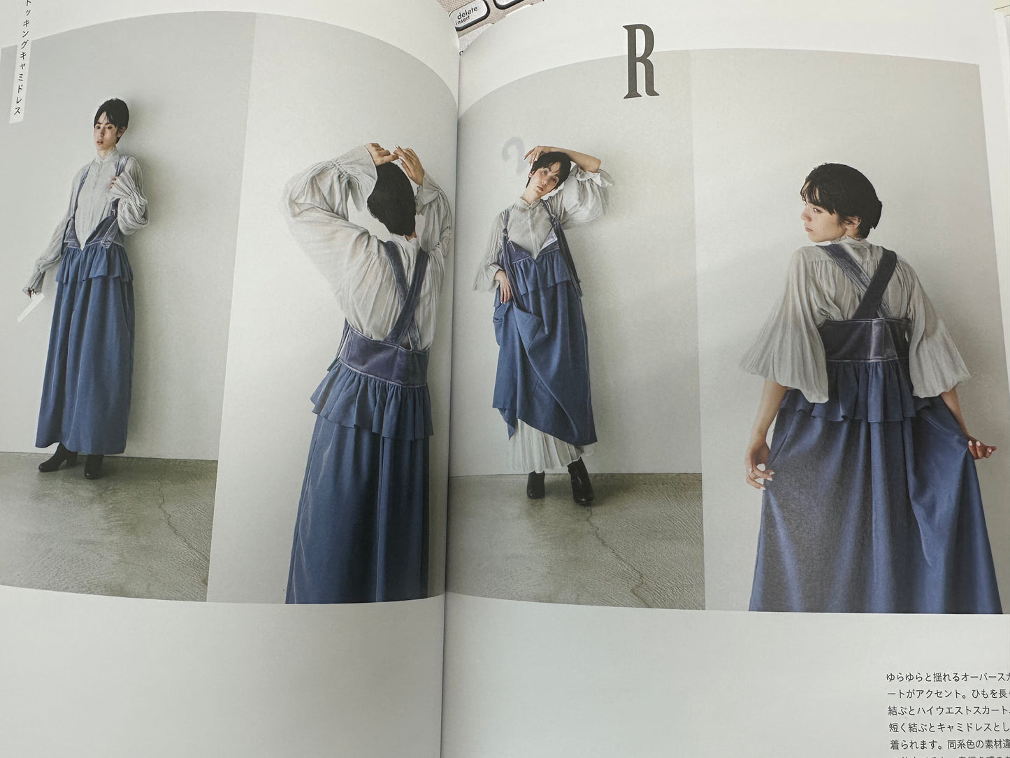 Japan | 2way 兩種穿法之連身裙 | books 書籍