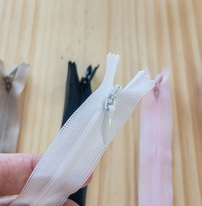 YKK invisible zipper尼龍2號隱形拉鍊 22cm