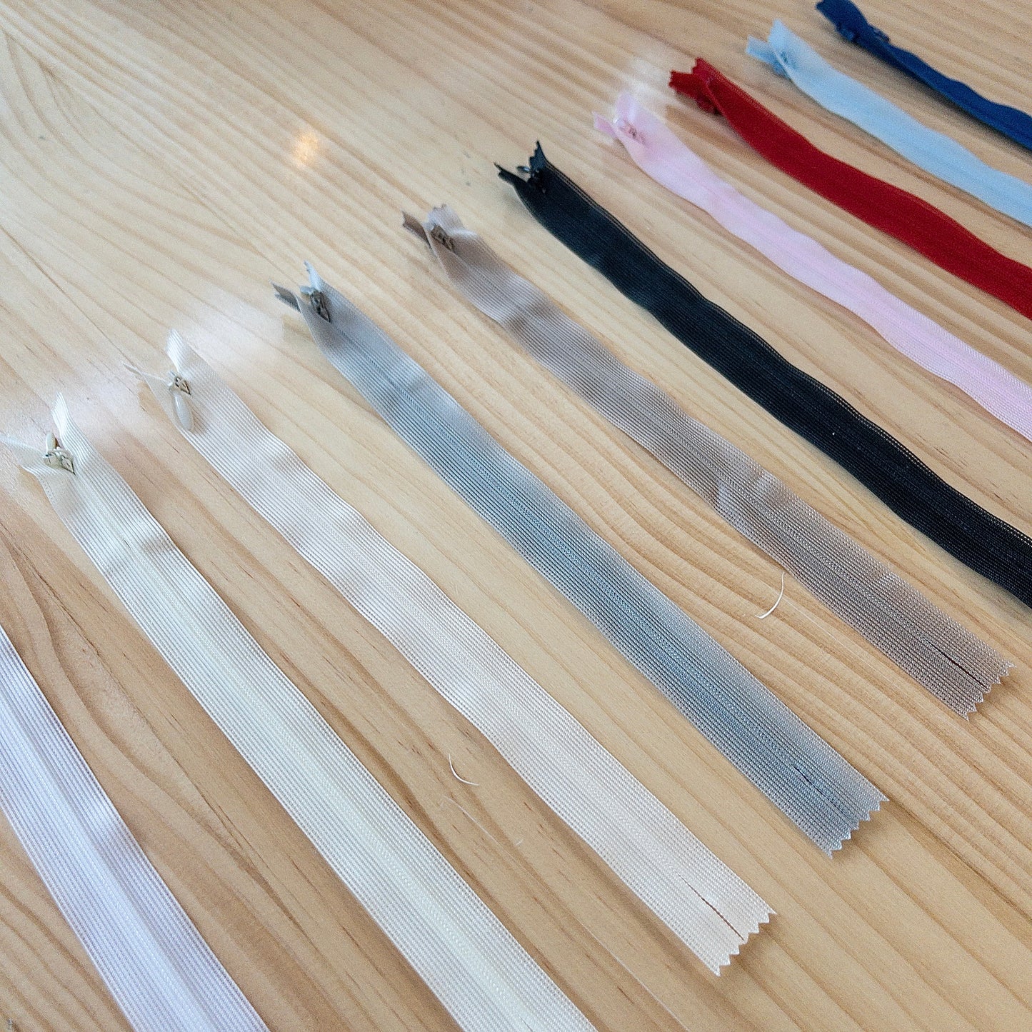 YKK invisible zipper尼龍2號隱形拉鍊 22cm