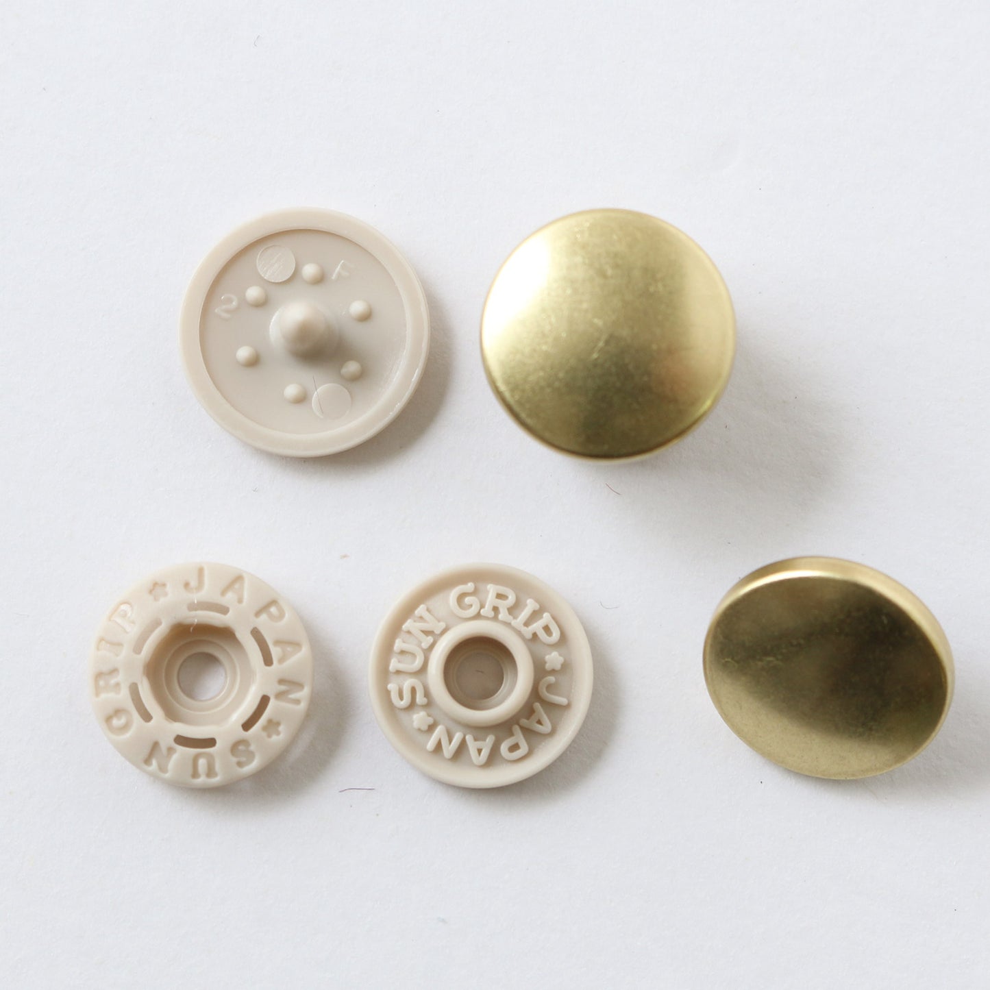 Metal color rubber snap press machine button 5 colors 13mm - 6 pairs 金屬色機用膠啪鈕 5色 13mm - 6對 (需使用打鈕機)