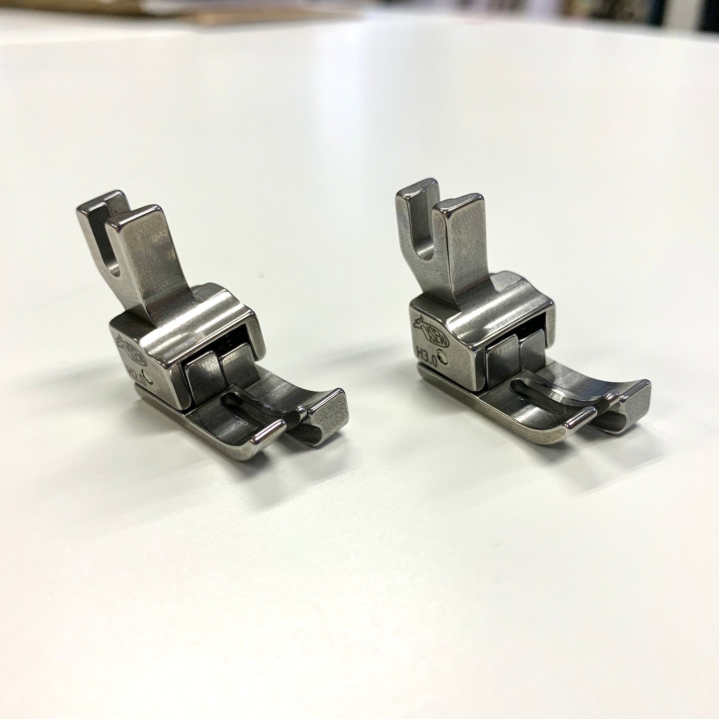 Taiwan | High Low Presser Foot(domestic sewing machine) 台灣製家用衣車專用高低靴 壓腳