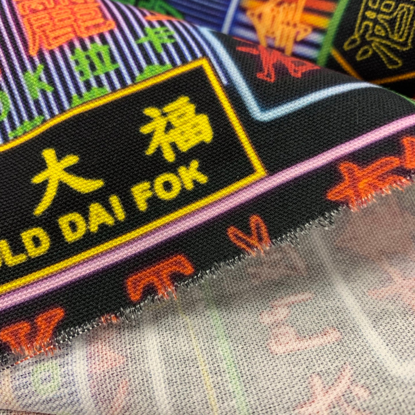 【K‧T FABRIC】霓虹燈neon signs cotton printed oxford 純棉