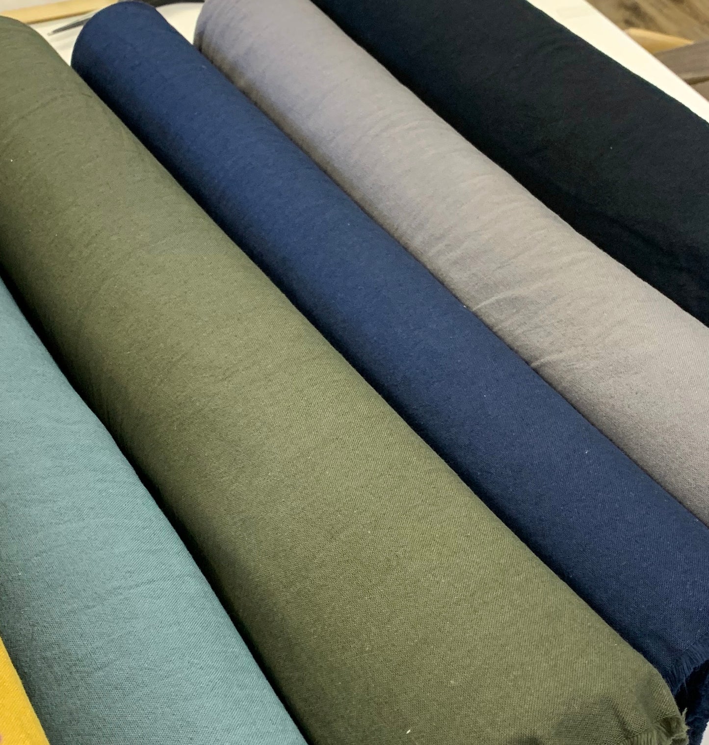 Japan | 淨色軟厚棉麻布 solid soft & thick cotton linen