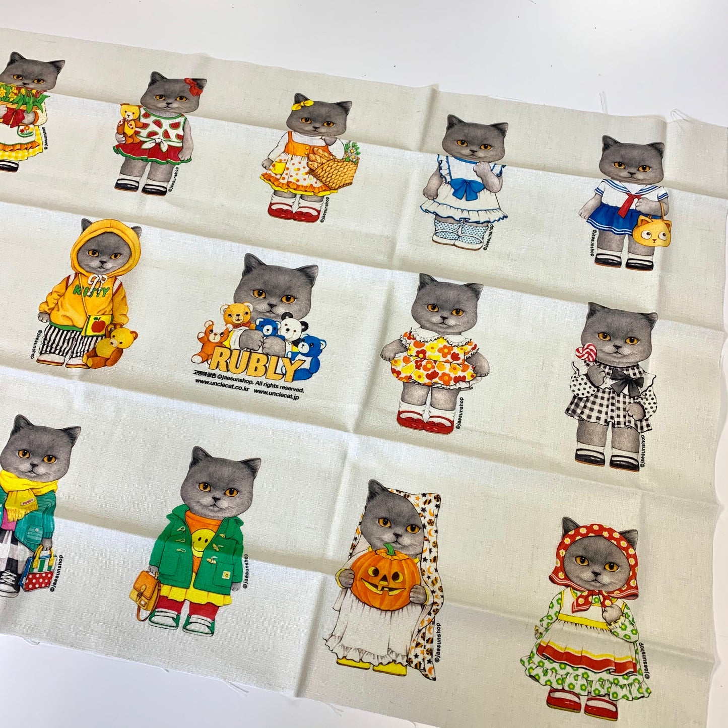 Unclecat 貓叔叔 | Russian Blue Cat Rubly mini | cotton linen 棉麻